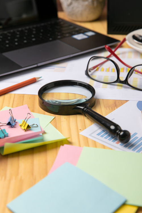 辦公室文具 從實用工具到商務(wù)攝影的藝術(shù)呈現(xiàn)